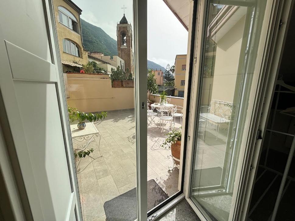 Ferienwohnung Palazzo Desiderio Castellammare di Stabia Exterior foto